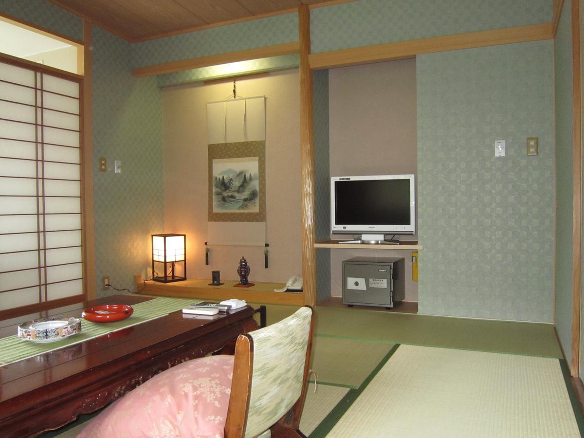 Hotel Spax Kusatsu Кусацу Екстер'єр фото